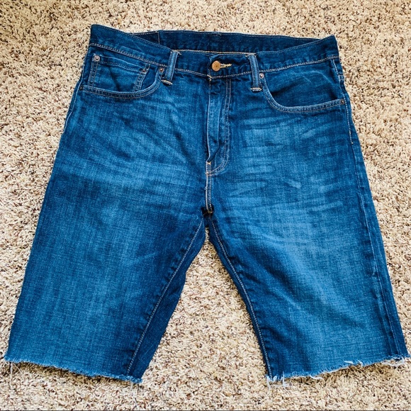 how to cut levi jeans into shorts